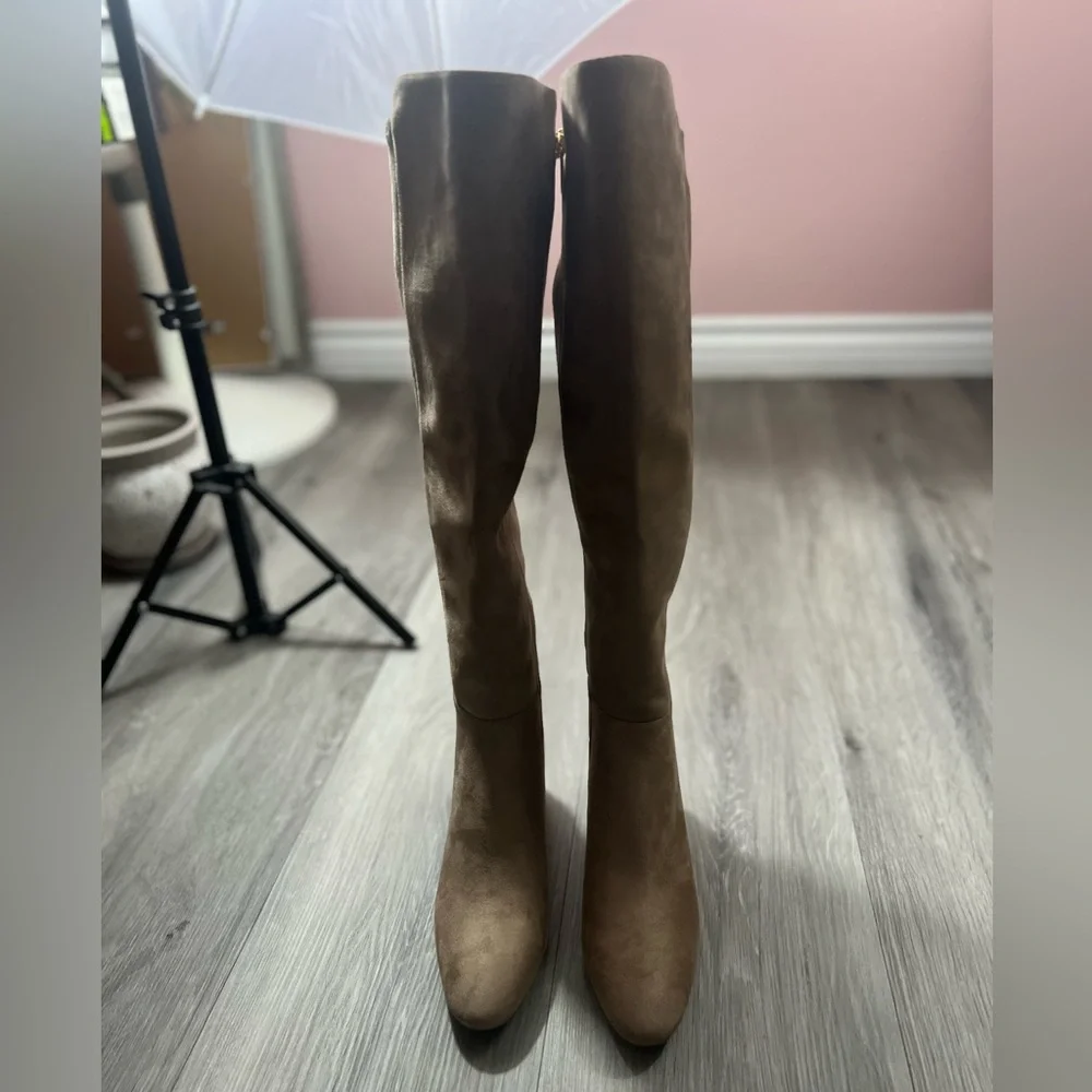 Michael Kors Women’s Suede Boots ✨Like new✨No box Size 7